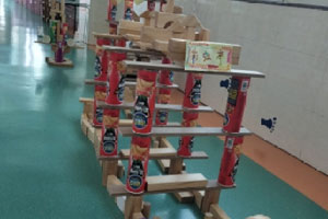 幼儿园建构区环创多种拼搭图片7张