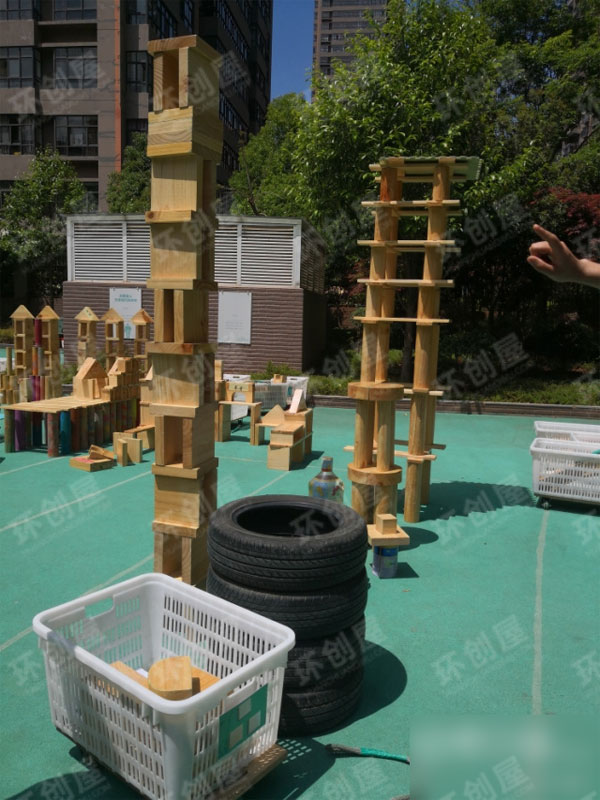 幼儿园建构区搭建图图片