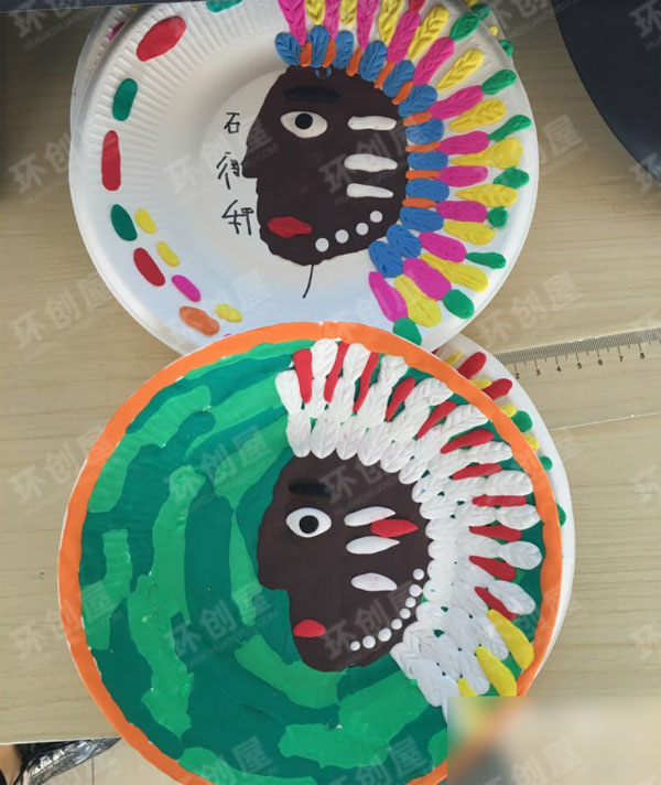 幼儿园美工区纸盘印第安人图片3张