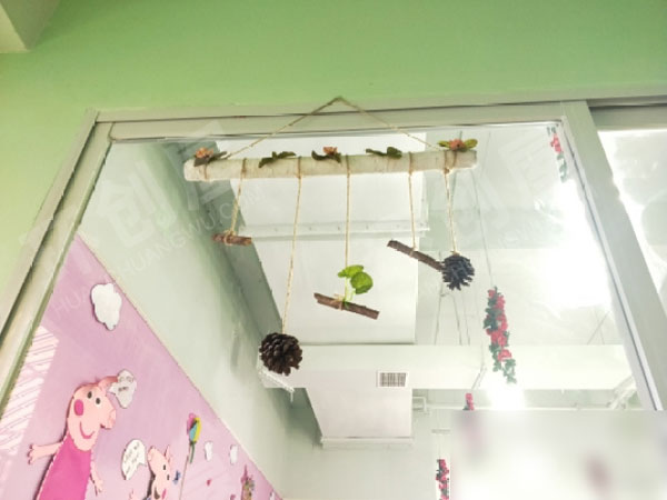 幼儿园绿色系门窗吊饰图片