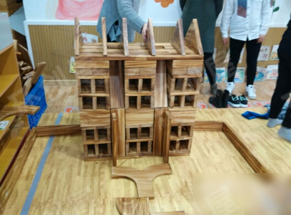幼儿园老师们的建构作品图片