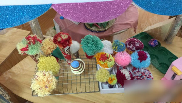 幼儿园角色游戏夏天的冰激凌店图片