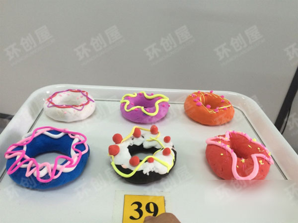 幼儿园角色游戏蛋糕坊图片