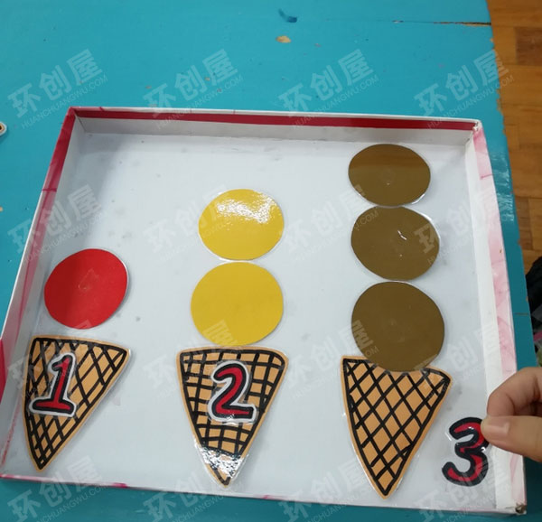 幼儿园益智区卡纸玩具图片