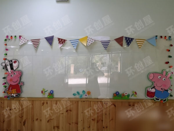 幼儿园小猪佩奇卡通家园联系栏图片