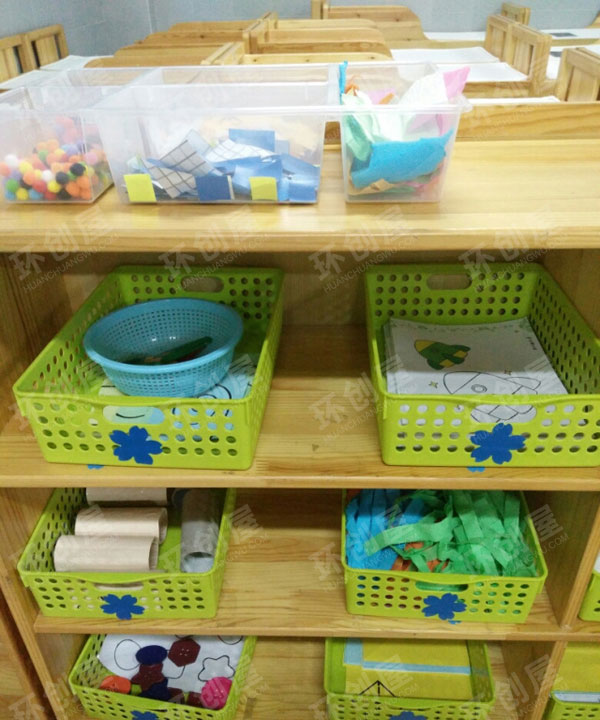 幼儿园美工区环创材料投放图片