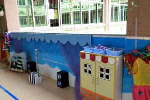 幼儿园表演区材料废物利用图片4张