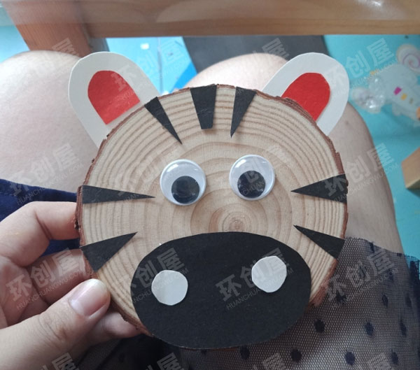 幼儿园动物世界挂饰图片