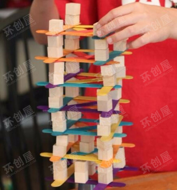 幼儿园建构区工程挑战图片