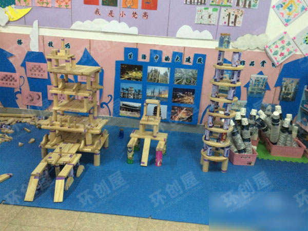 幼儿园建构区环创废物利用图片