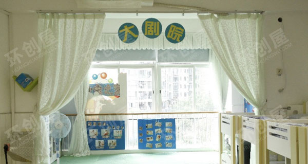 幼儿园角色游戏大剧院舞台图片