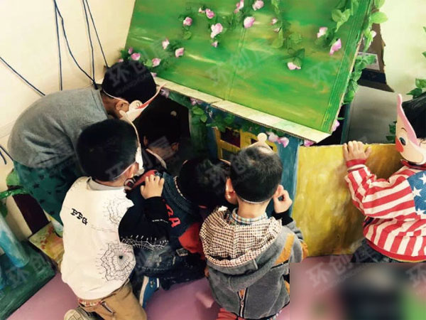 幼儿园表演区之森林故事表演图片