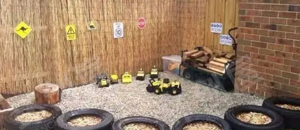 幼儿园户外环境巧用轮胎图片