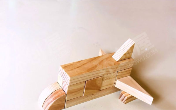 幼儿园建构区环创积木搭建图片
