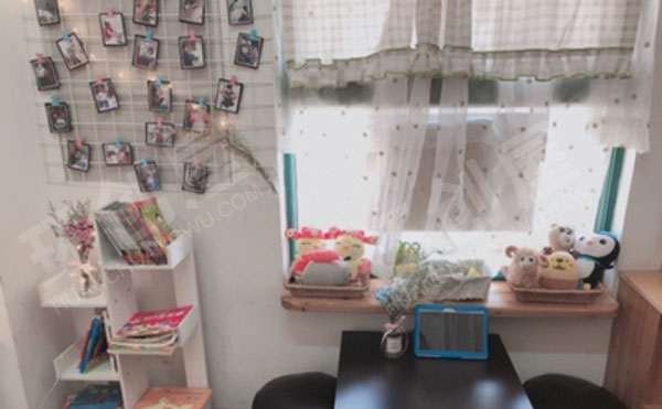幼儿园清新阅读区环创图片