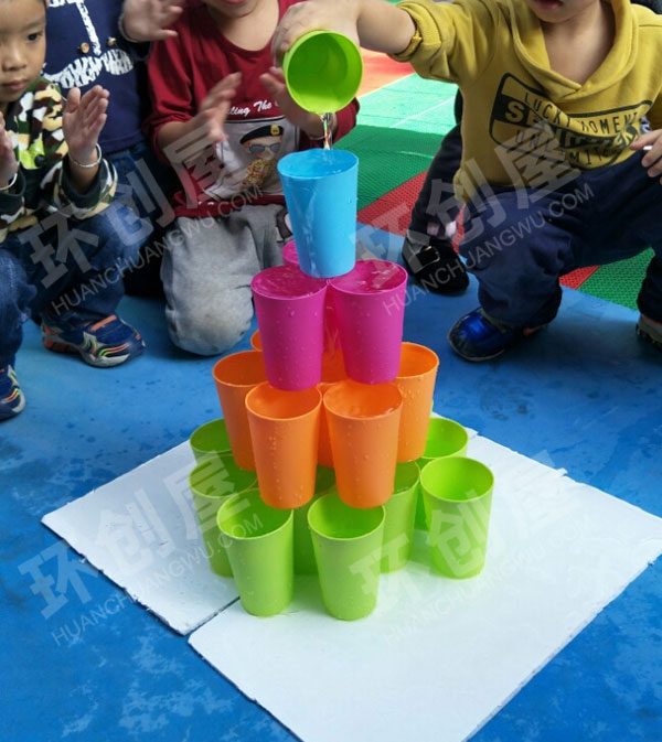 幼儿园科学区水往哪里流图片