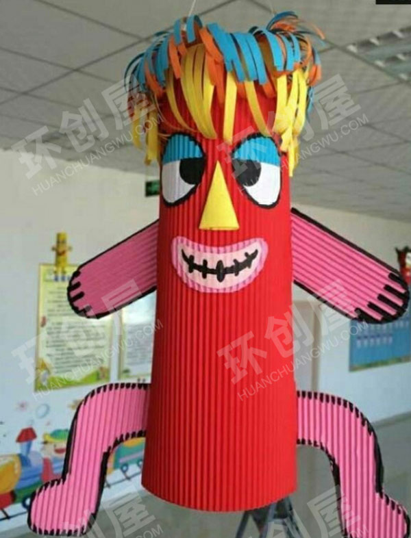 幼儿园瓦楞纸卡通主题吊饰图片