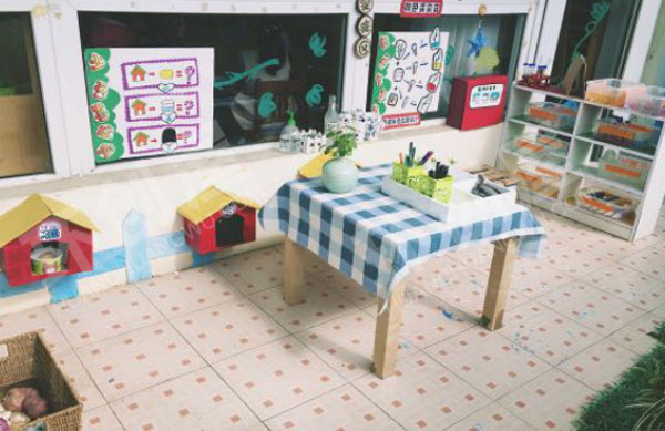 幼儿园走廊蓝色土耳其主题图片