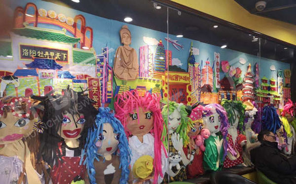 幼儿园走廊墙面画展装饰图片