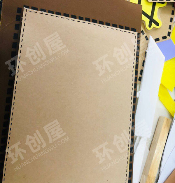 幼儿园废物利用家园联系栏环创图片