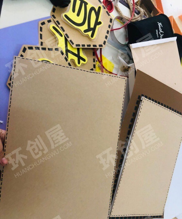 幼儿园废物利用家园联系栏环创图片
