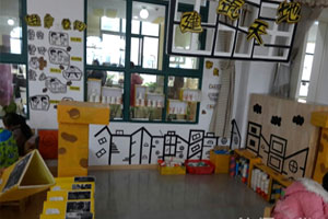 幼儿园建构区拼搭天地图片3张