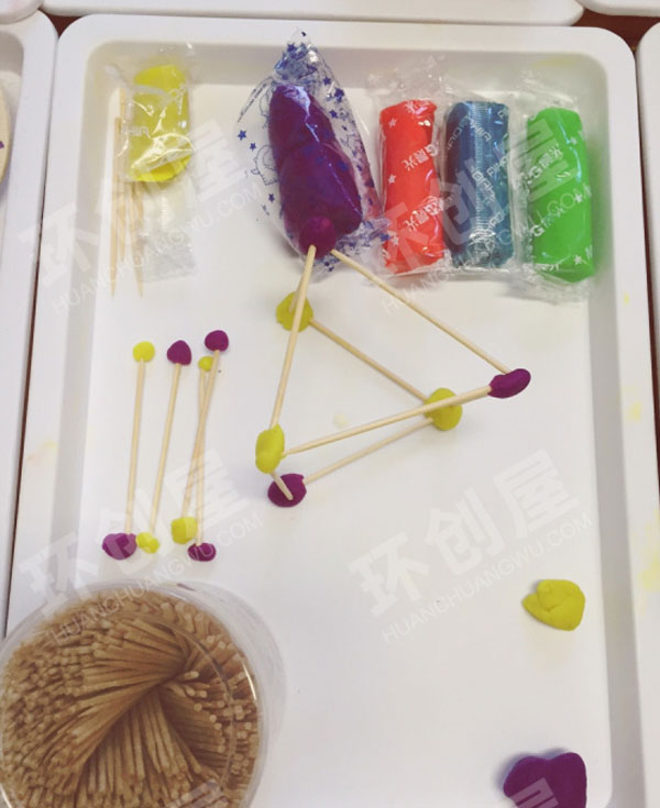 幼儿园美工区各种材料图片
