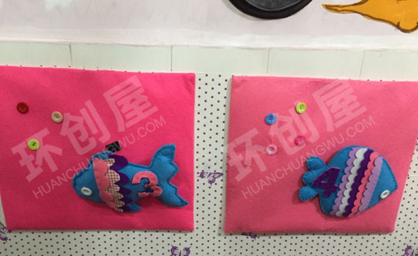 幼儿园益智区可操作墙面布置图片
