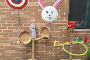 幼儿园户外运动自制教具图片4张