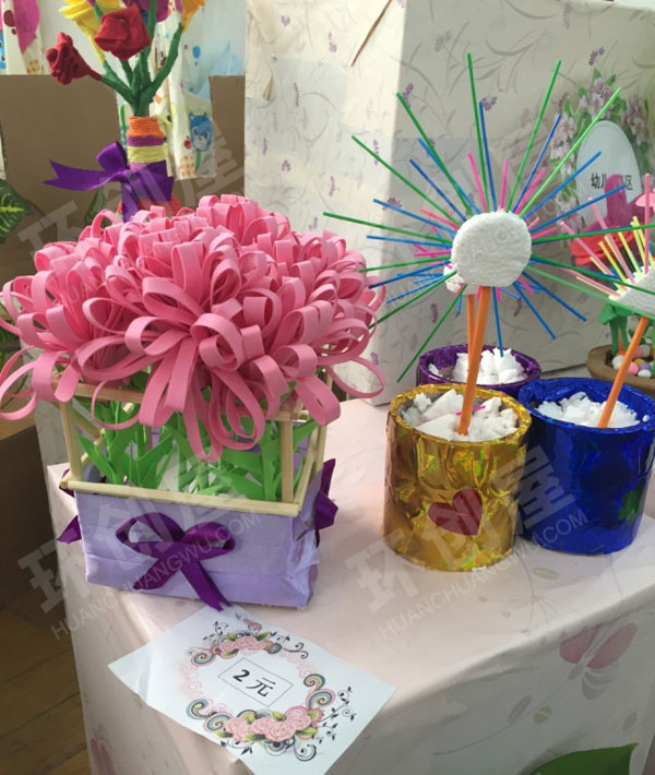 幼儿园花店美工区的作品展图片