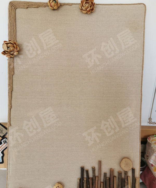 幼儿园原木风家园联系栏图片