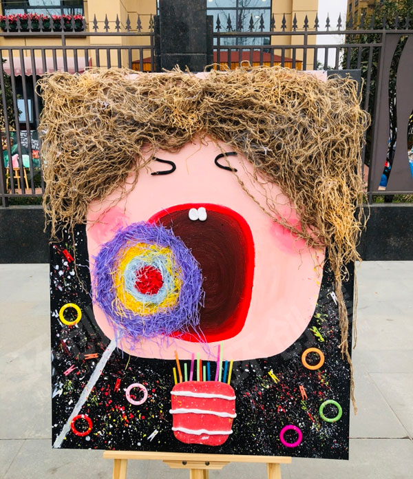 幼儿园绘画作品展示图片