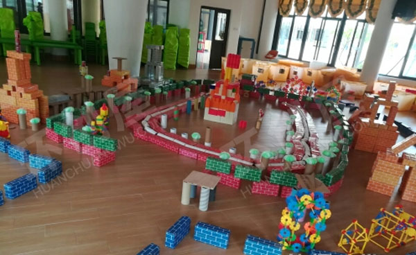 幼儿园结构游戏我心目中的小学图片
