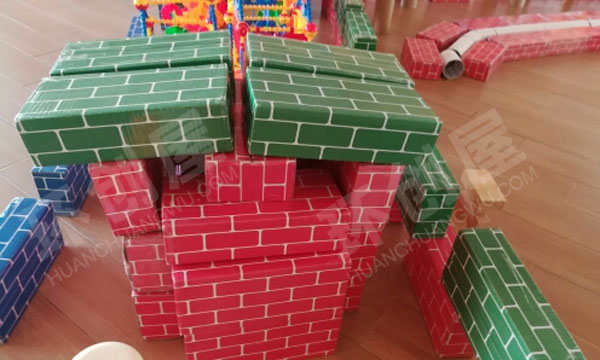幼儿园结构游戏我心目中的小学图片