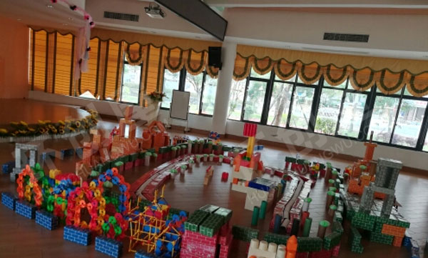 幼儿园结构游戏我心目中的小学图片