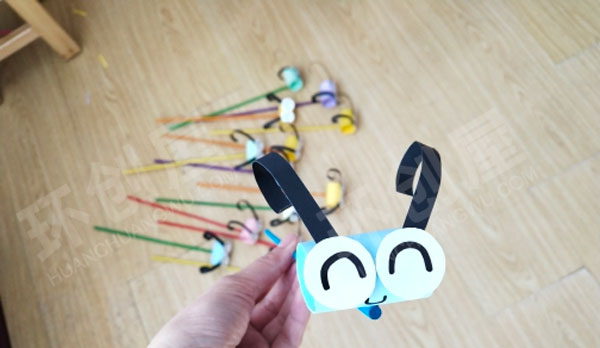 幼儿园美工区会动的毛毛虫图片