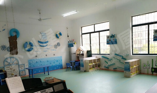 幼儿园墙面布置大海蓝主题图片