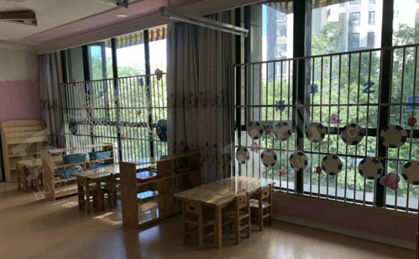 幼儿园海洋风环创门窗图片