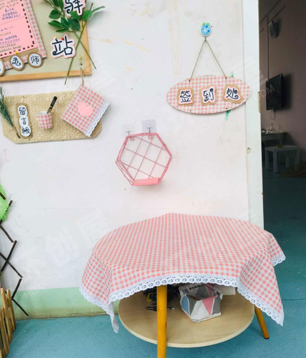 幼儿园粉色田园风植物角家园共育图片