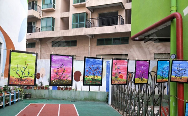 幼儿园户外水墨画展示图片