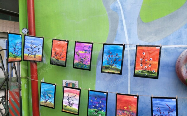 幼儿园户外水墨画展示图片