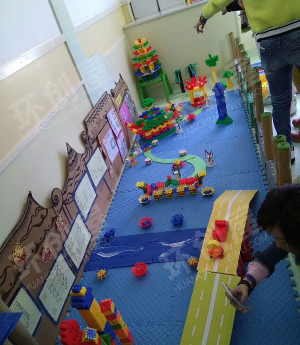 幼儿园建构区各种拼搭图片