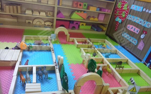 幼儿园建构区不同建筑物搭建图片