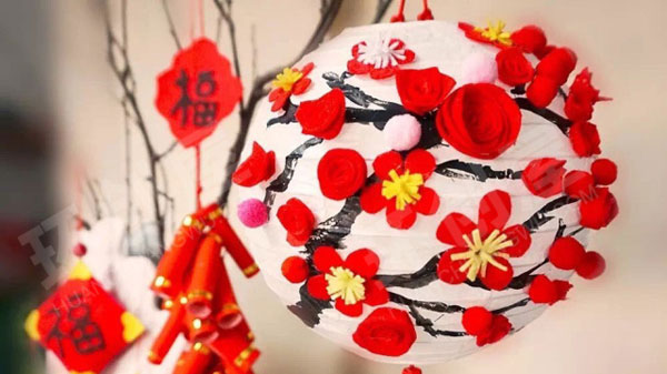 幼儿园过年灯笼吊饰环创图片