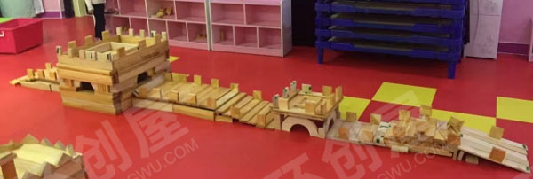 幼儿园建构区大型建构图片