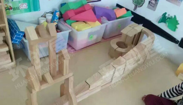 幼儿园建构区路与桥图片