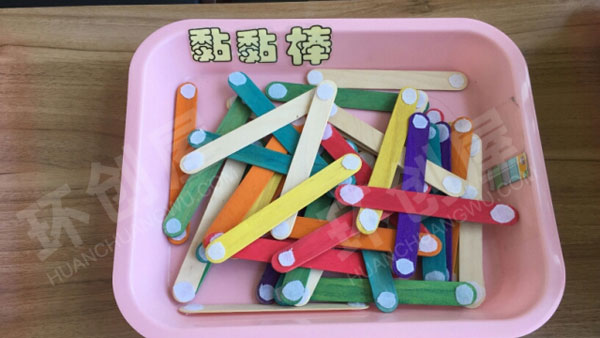幼儿园益智区废物利用自制教玩具图片