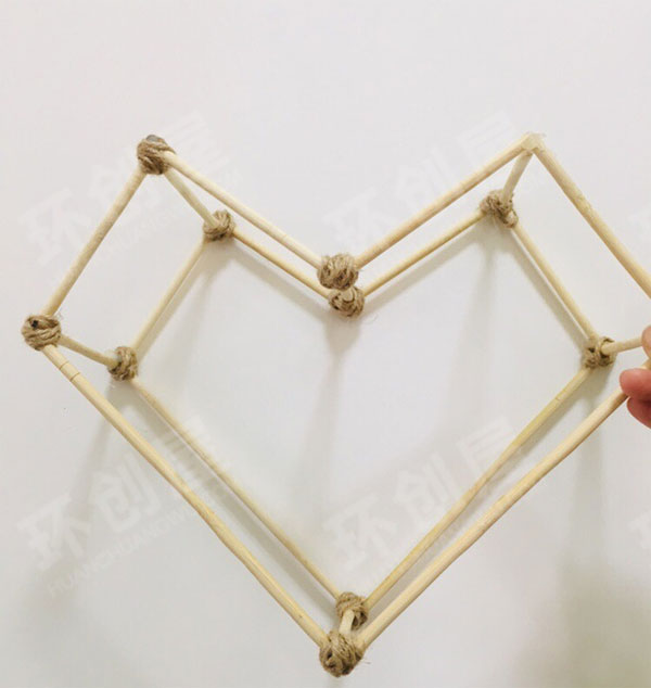 幼儿园原木风吊饰图片