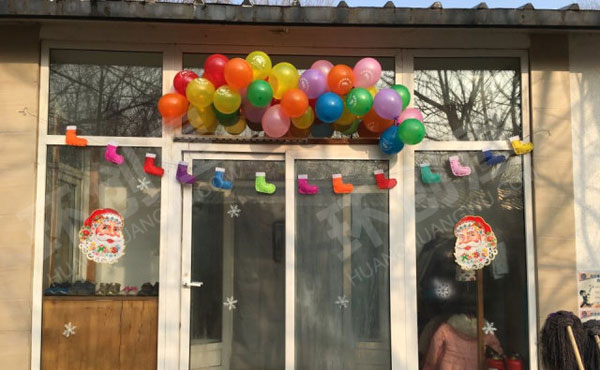 幼儿园门窗圣诞装饰图片