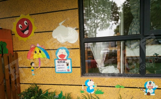 幼儿园户外墙面哆啦A梦图片
